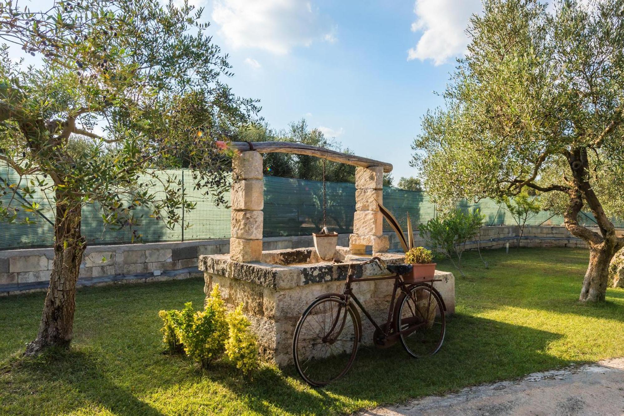 Villa Safiria Carpignano Salentino Buitenkant foto